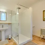 펜션 Chateau Tour Chapoux - Piscine Privee