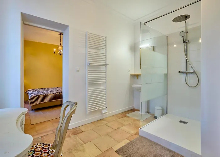 Chateau Tour Chapoux - Piscine Privee Saint-Antoine-du-Queyret